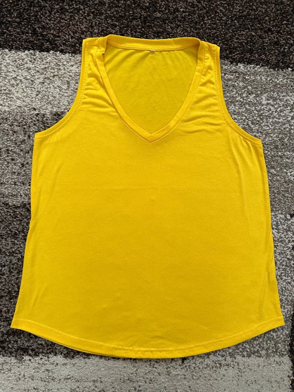 SMILE FISH (L) Yellow Deep V-Neck Tank Top Loose Flowy Sleeveless Curved Hem #2